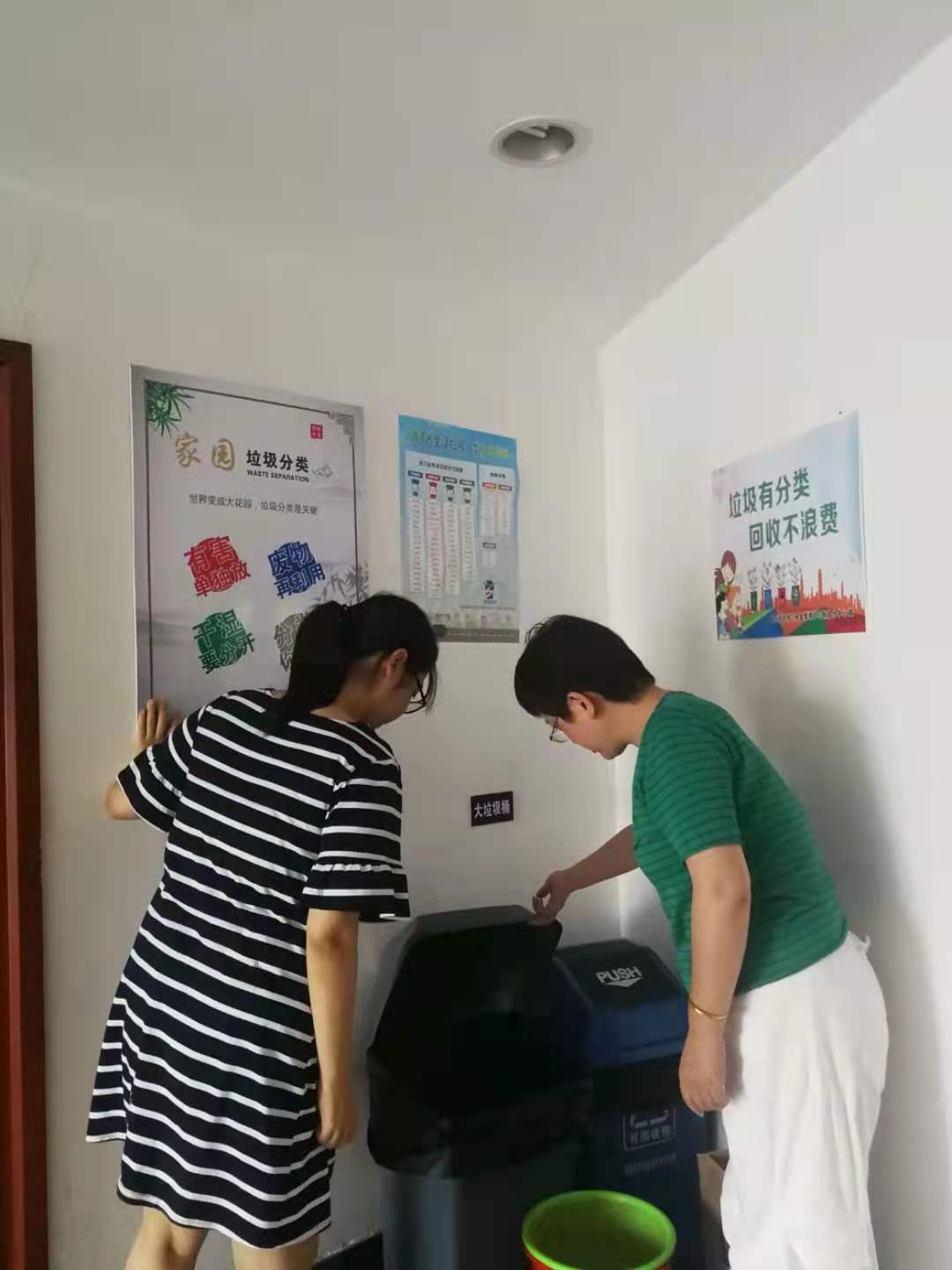 最新高价回收公积金卡联系方式方法分析(最方便真实的黔东公积金回收本金是什么意思?方法)